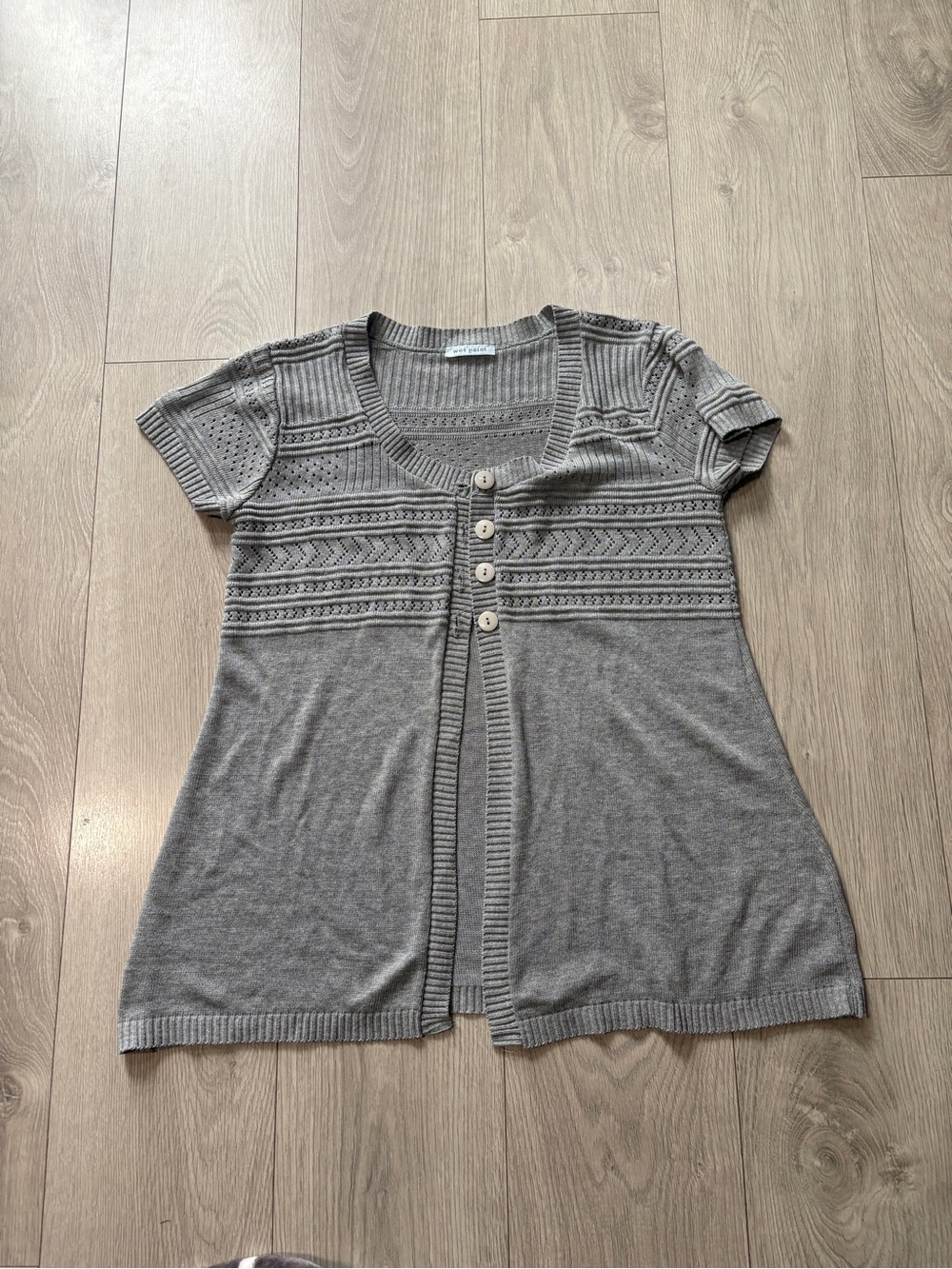 Women's Short-Sleeve Gray Knit Cardigan Sweater